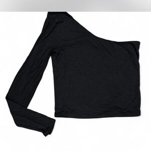 Elegant Black One-Shoulder Top